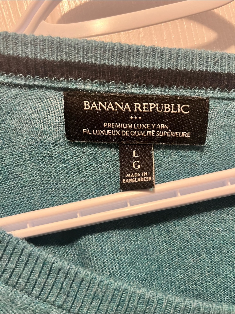 Banana Republic Silk Cashmere Sweater Blue Large Women Long Sleeve V-Neck - Picture 2 of 5